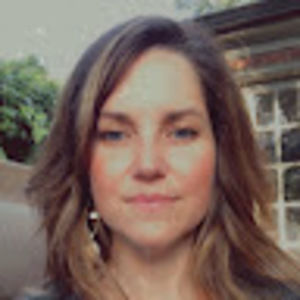 Meet your Posher, Suzanne